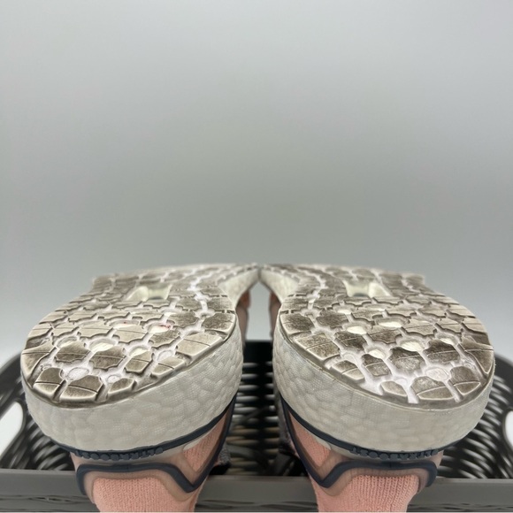 Adidas Ultraboost 19 Grey Clear Orange Size 8 - Picture 11 of 12